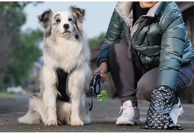 Dog Poop Bag Dispenser With Bags - Durable and Guaranteed Leakproof, Unscented, 1 Holder and 15 Bags, Green