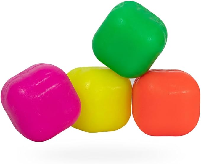 Ruff Dawg Dawg-Cube – Tough Rubber Dog Toy – Bouncy, Floating Toy for Aggressive Chewers – Gentle on Teeth & Gums – Ideal for Outdoor Play, Fetch & Exercise