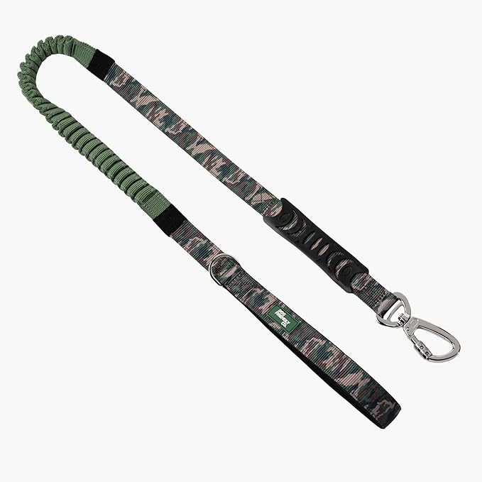 DF Co. Bungee Dog Leash | Strain Free & Shock Resistant for Control | Neoprene Padded Handle, Heavy-Duty Carabiner Clip, and D-Ring | Green Camo, Size Regular