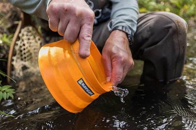 Ruffwear, Bivy Collapsible Dog Bowl, Waterproof Welded Single-Wall Fabric, Ultralight Portable Fold-Flat, Non-Slip Bottom, Accessory Loop, Reflective Trim, 60 fl oz (1.8 L), Salamander Orange, Medium