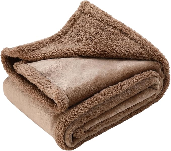 Waterproof Pet Blanket for Medium Large Dogs Washable Fluffy Thick Jacquard Shag Fleece Warm Sherpa Pet Blanket Cats Puppy Couch Protection (Light Coffee XXL85*85inches)