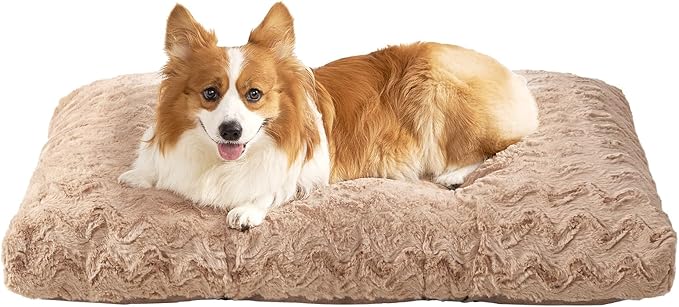 EHEYCIGA Washable Large Dog Bed for Crate 35x23 Inch, Reversible Kennel Pad for Dogs Weight Up to 45 lbs, Plush and Comfy Pet Sleeping Mat, Camel