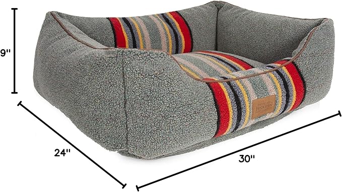 Pendleton Vintage Camp Berber Kuddler Dog Bed - Green Heather, Medium (30" w x 24" d x 9”h)