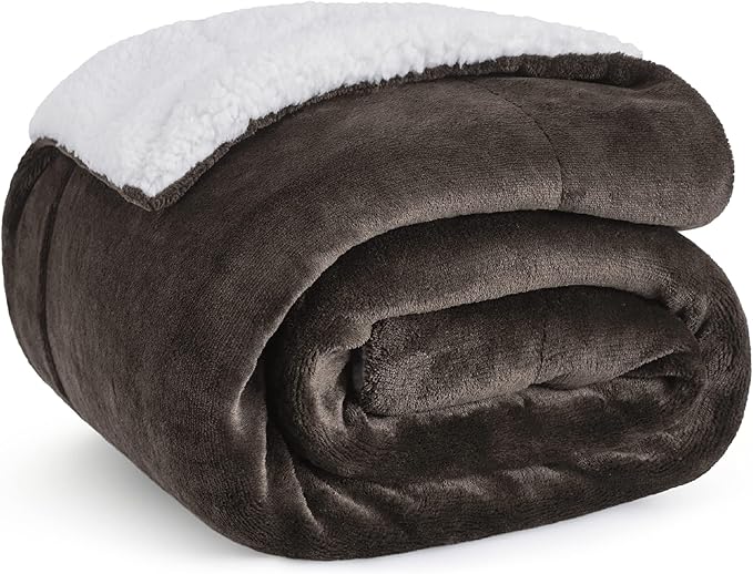 Bedsure GentleSoft Sherpa Fleece Throw Blanket for Couch, Non-Heated, Thick and Warm Throw for Women and Men, Soft Fuzzy Plush Blanket for Winter, Brown, 50x60 Inches