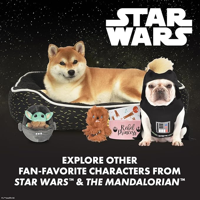 STAR WARS for Pets Plush Yoda Figure Dog Toy - Squeaky Large Adorable Toys for All Dogs and Pets, Officially Licensed Product, 9 Inch