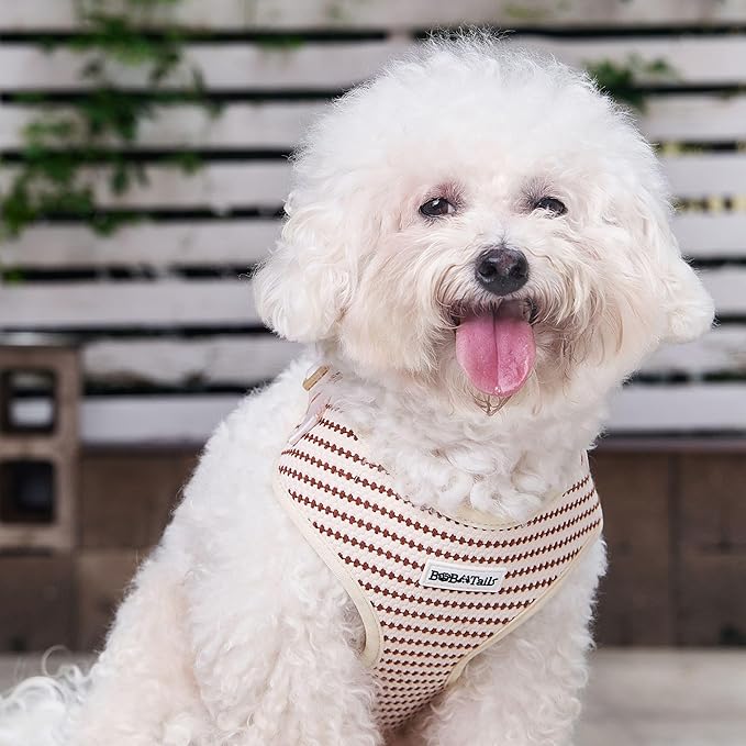 No Pull Dog Vest Harness for Small&Medium Dogs, Side Clip Adjustable Pet Vest, Soft Breathable, Fashion Dog Harnesses for Walking, Running, Shopping (Beige, S)