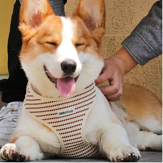 No Pull Dog Vest Harness for Small&Medium Dogs, Side Clip Adjustable Pet Vest, Soft Breathable, Fashion Dog Harnesses for Walking, Running, Shopping (Beige, XS)