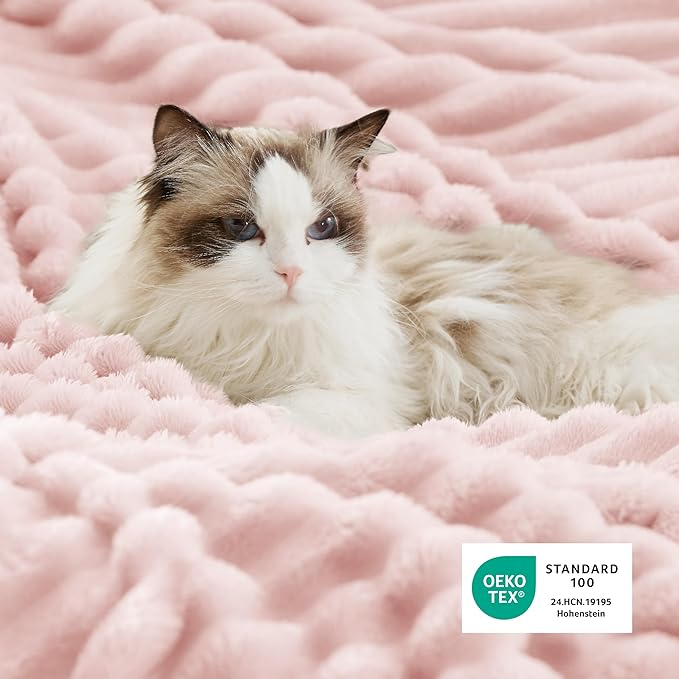 Bedsure Sherpa Blanket Queen Size for Bed - Super Soft, Cozy Fleece Thick Warm Blanket for Winter, GentleSoft Home Room Decor, Pink, 90x90 Inches