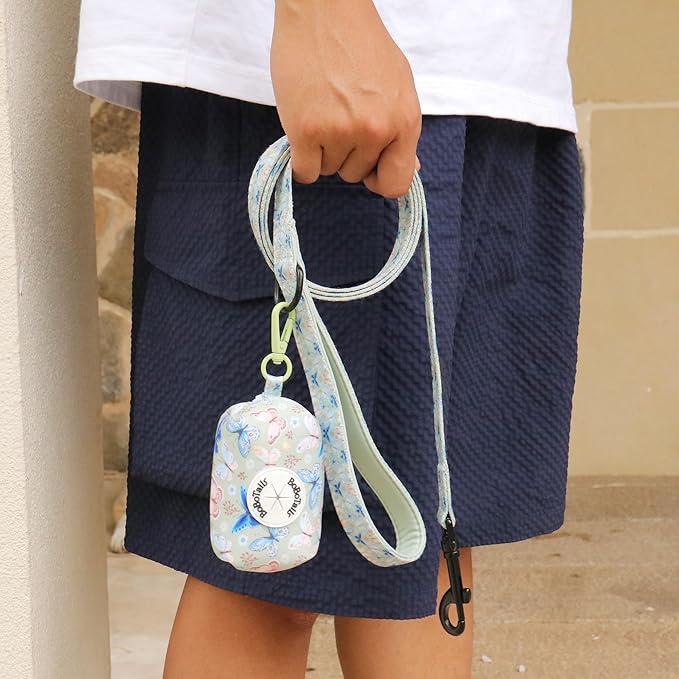 Dog Poop Bag Holder with Clip, Stylish Doggy Waste Bag Dispenser for Dog Leash, Durable Portable Poop Bag Carrier No Include Poop Bag Inside