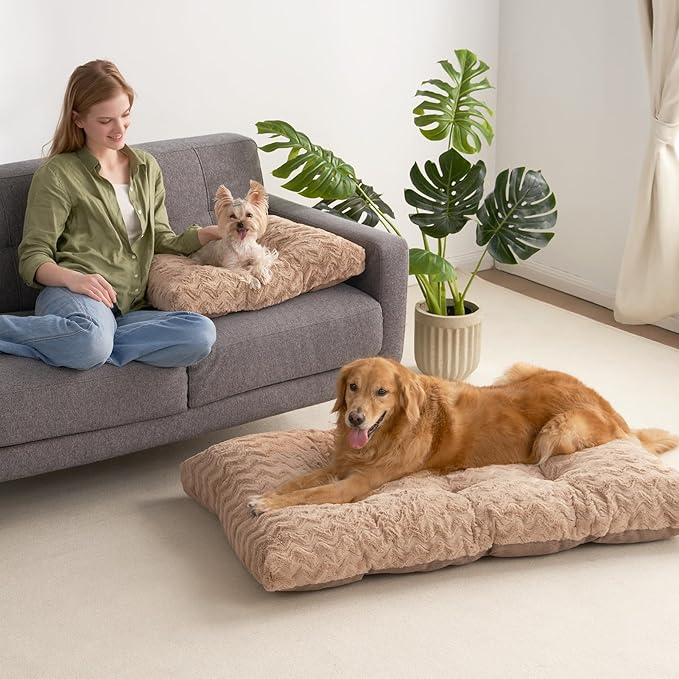 EHEYCIGA XXL Washable Dog Bed for Crate 47x29 Inch, Reversible Kennel Pad for Extra Large Dogs Weight Up to 100 lbs, Plush and Comfy Pet Sleeping Mat, Camel