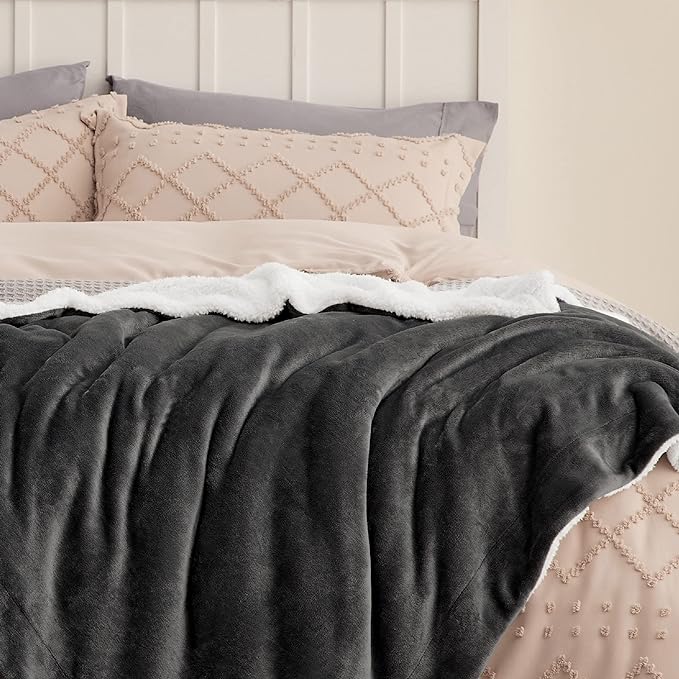Bedsure GentleSoft Sherpa Fleece Throw Blanket for Couch, Non-Heated, Thick and Warm Throw for Women and Men, Soft Fuzzy Plush Car Blanket for Winter, Charcoal, 50x60 Inches