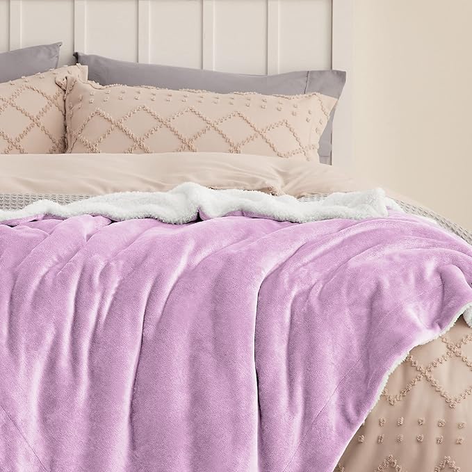 Bedsure GentleSoft Sherpa Fleece Twin Size Blanket for Couch, Non-Heated, Thick and Warm Throw for Girls and Women, Soft Fuzzy Plush Twin Blanket for Winter, Lilac, 60x80 Inches